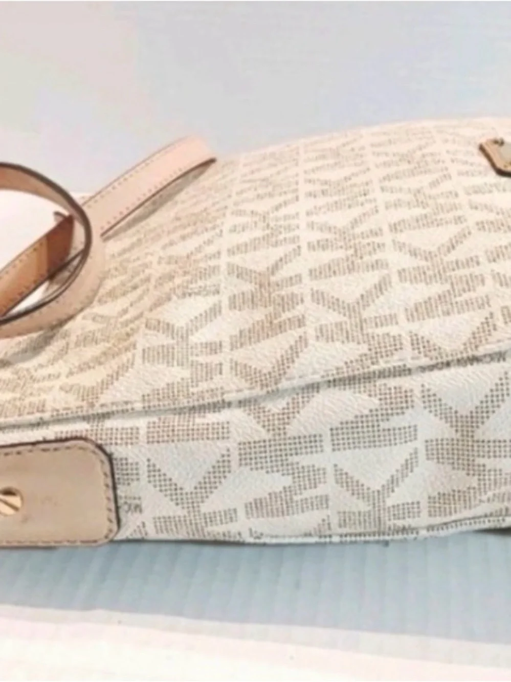 Michael Kors Vanilla MK Logo Shoulder Bag